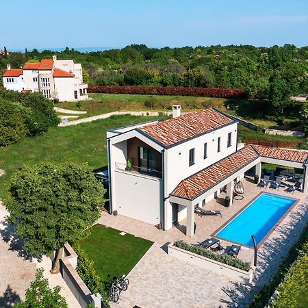 Villa Nobu Mali Vareški Kültér fotó