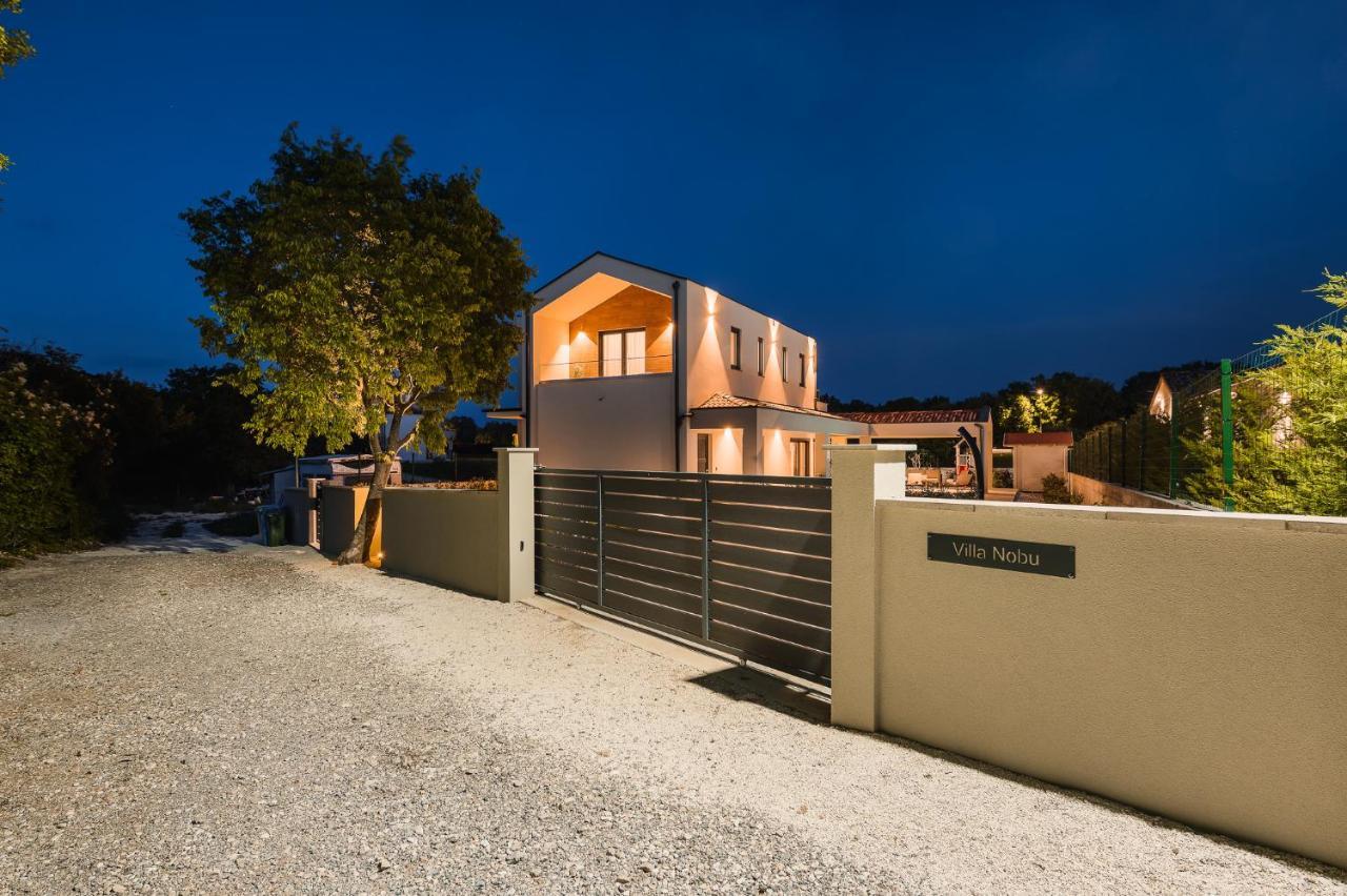 Villa Nobu Mali Vareški Kültér fotó