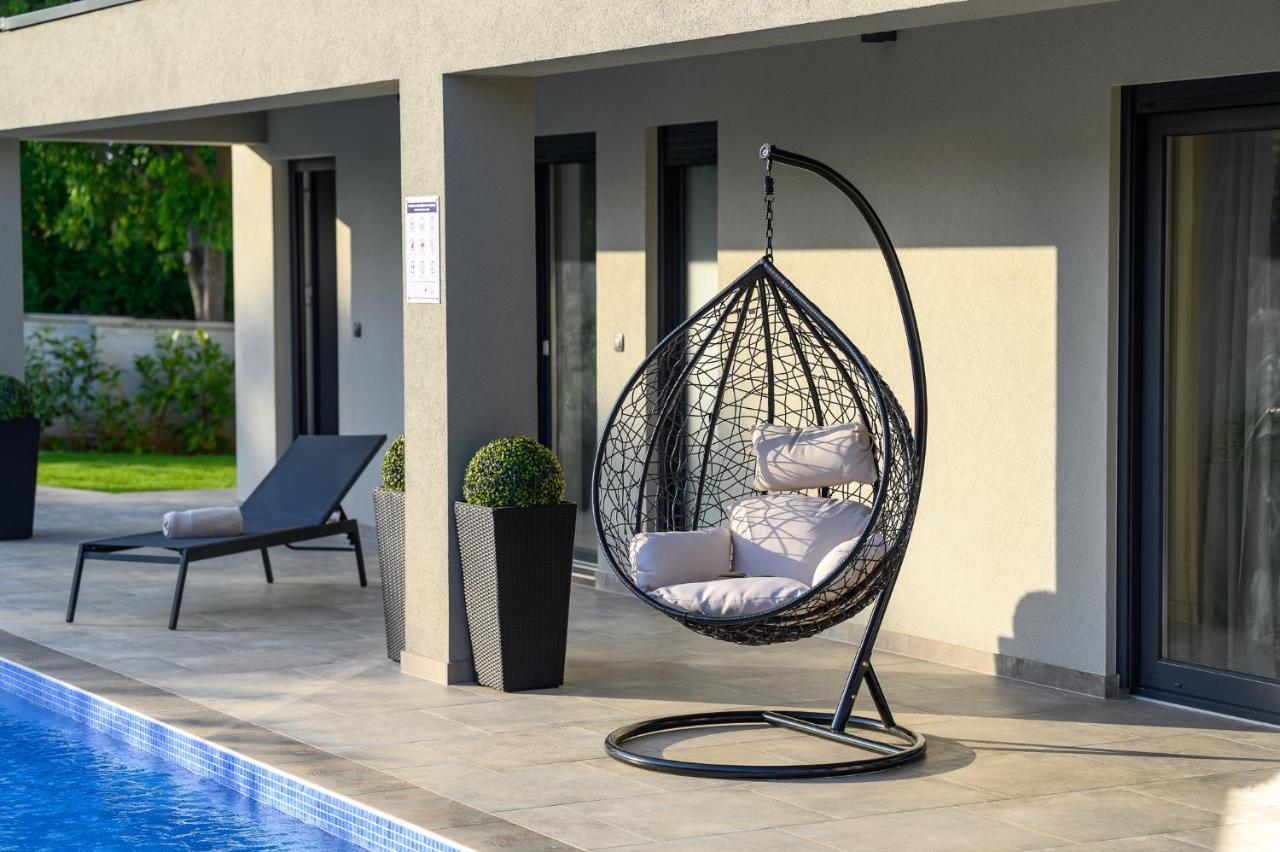 Villa Nobu Mali Vareški Kültér fotó