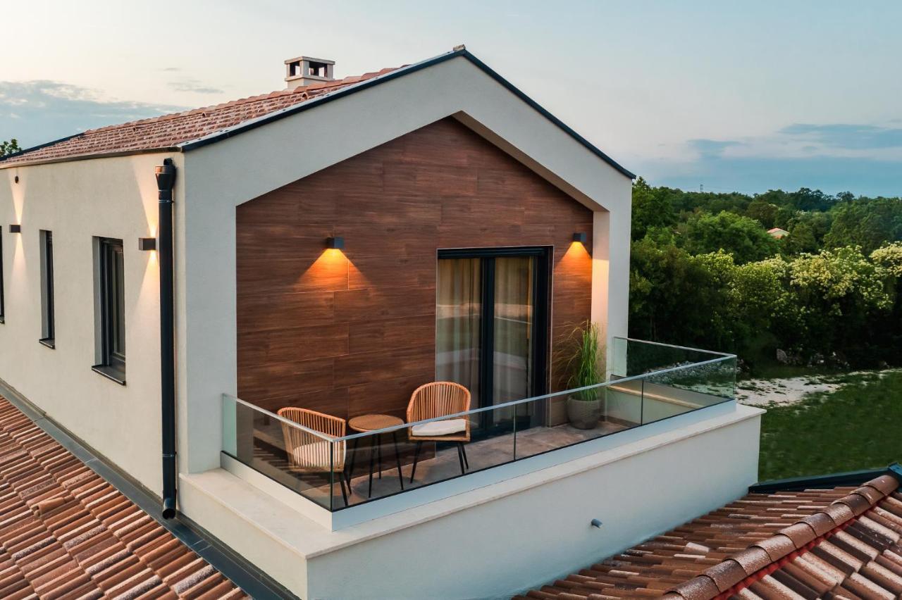 Villa Nobu Mali Vareški Kültér fotó